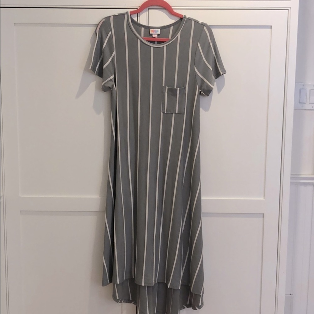 Grey and White LuLaRoe Carly